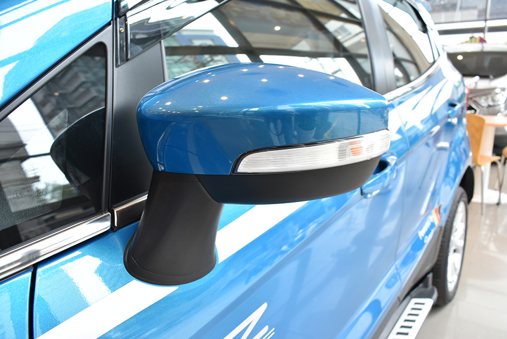 Gương chiếu hậu tích hợp đèn báo rẽ Gương chiếu hậu tích hợp đèn báo rẽ